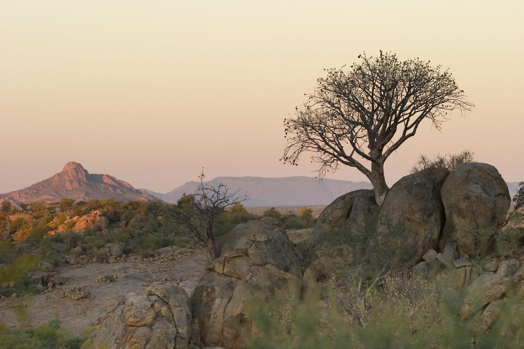 Erongo Wilderness Lodge Omaruru Ngoại thất bức ảnh